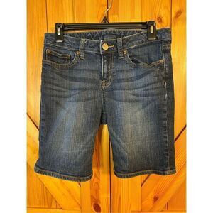 Gap Bermuda Jean Shorts Blue Stretch Size 4 (8511)